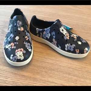 NWT People Footwear Kids - Ace Size 10